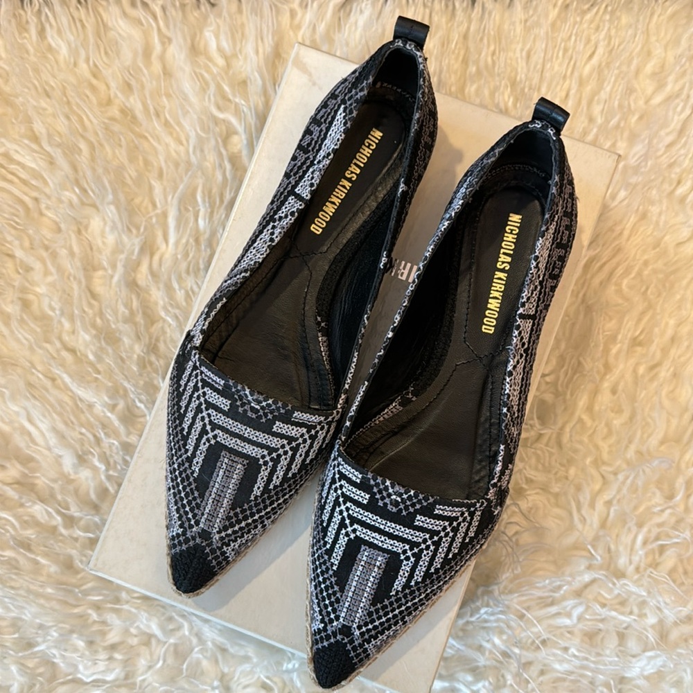 Women’s shoes